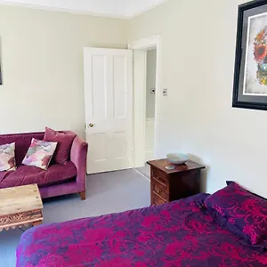 Beautiful Private 2 Bedroom In Mansion With Free Parking Hove