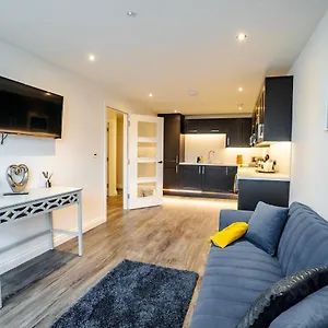 Stunning 1 Bed Flat In The Heart Of Lanes Brighton