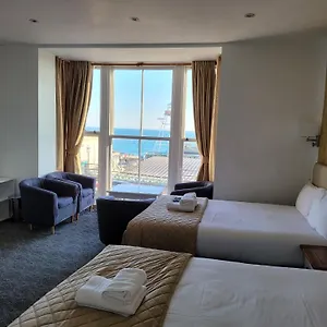 Atlantic Seafront Гостевой дом
