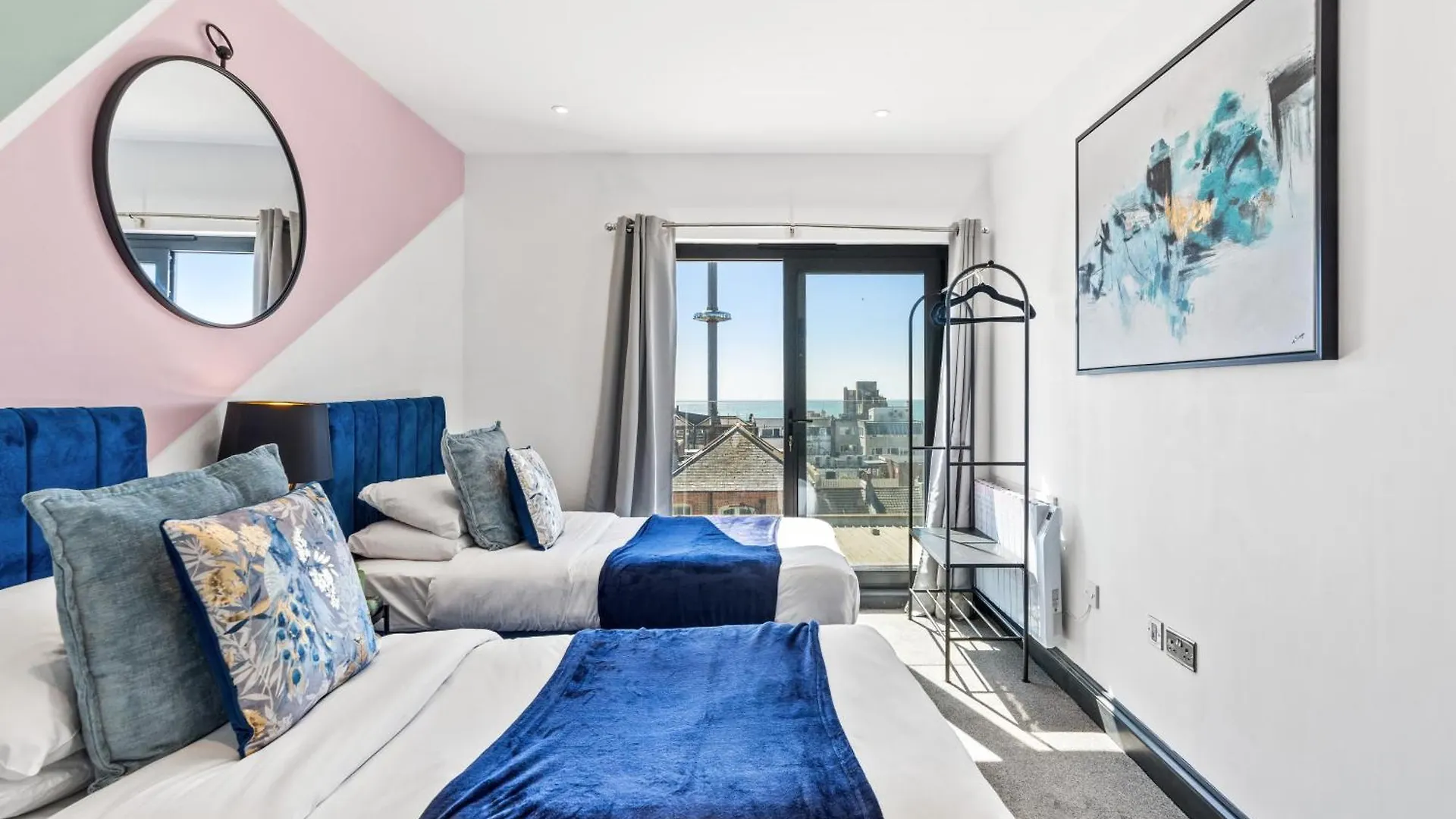 Apartment Seaview West Terrace - Central - Contractors Brighton